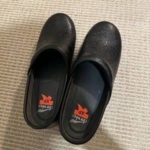 New Professional Black Tooled Dansko Shoes